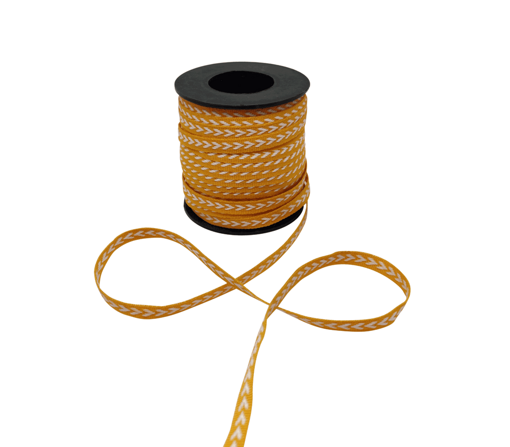 GOLDEN ORANGE WITH WHITE ARROWS RIBBON (6 MM)